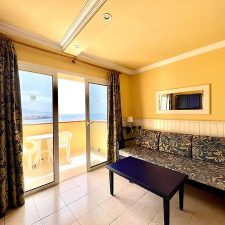One Bedroom, Heated Pool, Nearby Beach, Puerto De La Cruz Puerto de la Cruz